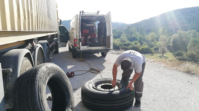 Bursa Lastikçi Çağır